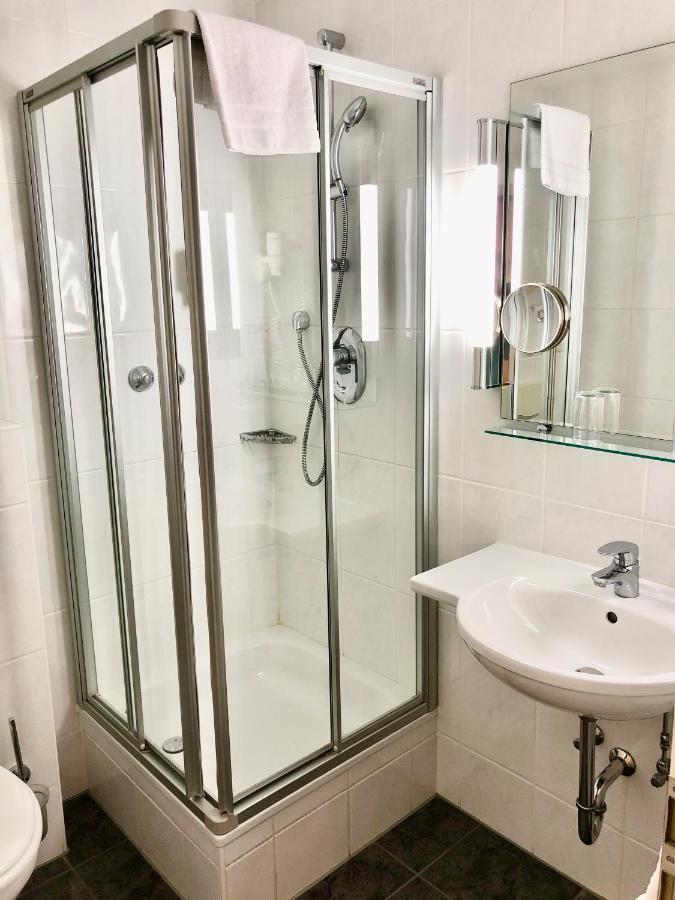 Hotel Central Frankenthal  Kültér fotó